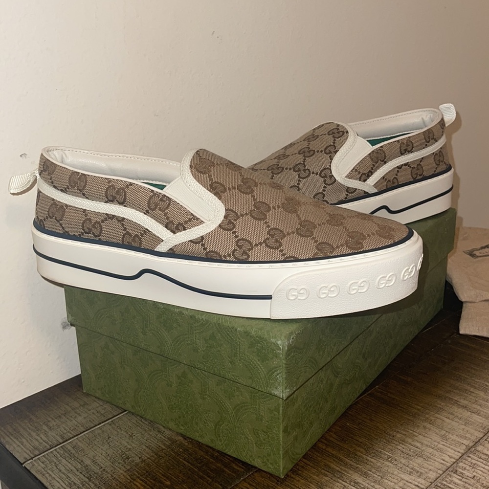 Women's Authentic Gucci Tennis 1977 slip-on sneaker
